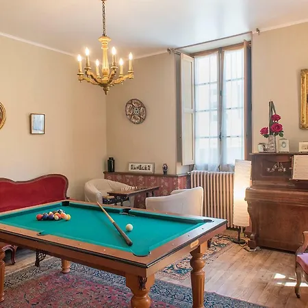 Domaine De Vielcastel Holiday home *