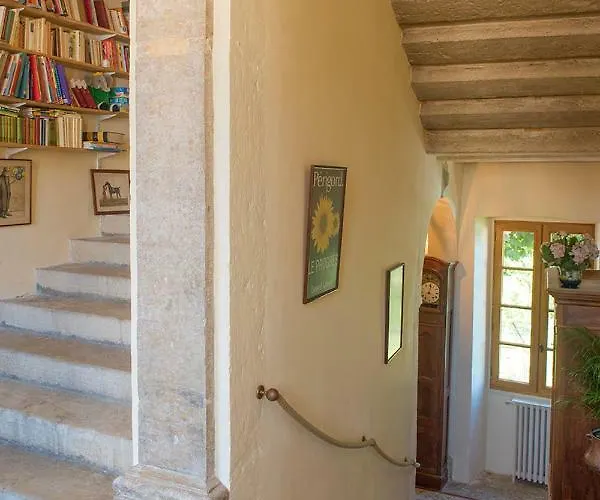 Domaine De Vielcastel Feriehus